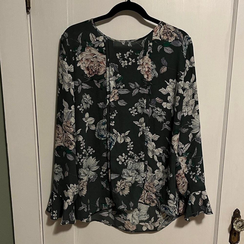 Liz Claiborne Career Floral Blouse (Women’s XL)